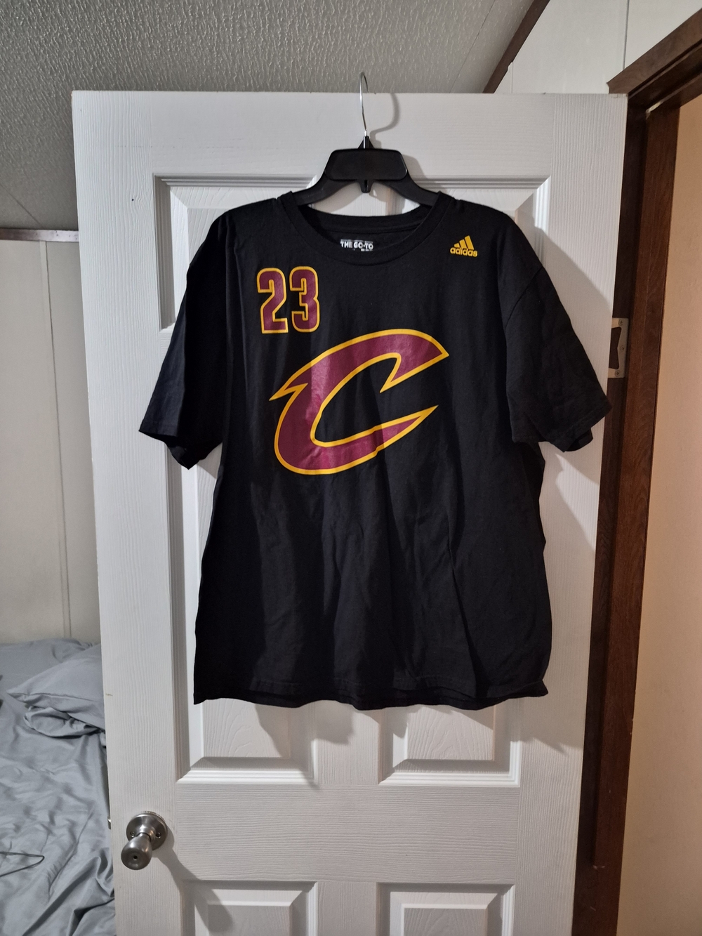 Adidas Cleveland Cavaliers Black LeBron #23 Graphic T-Shirt